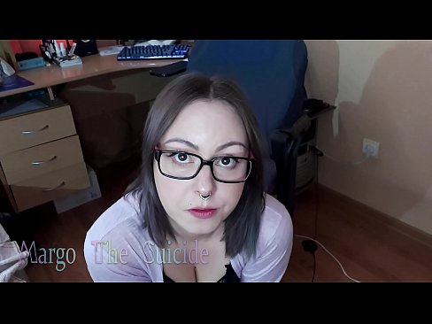 ❤️ Te Kotiro Sexy me nga mohiti ka ngotea te Dildo i runga i te kamera ☑ Porno i a matou ❌️